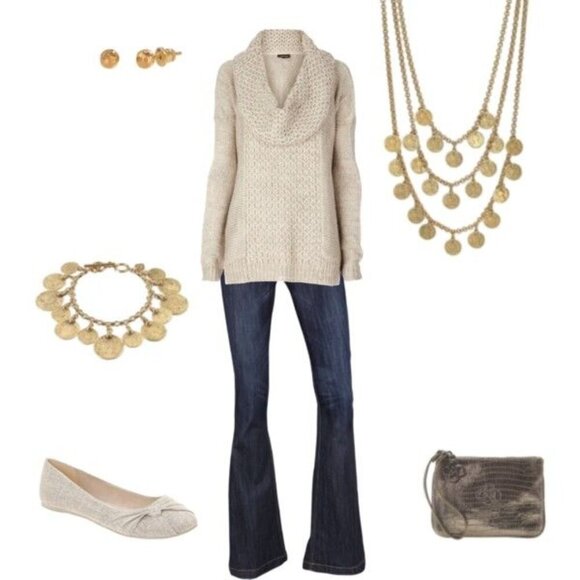 💜 Stella & Dot Rio Triple Strand Gold Coin Necklace - Picture 6 of 8